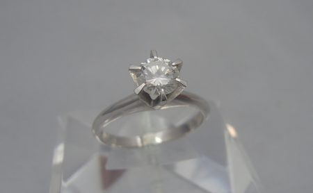 ダイヤ　結婚指輪