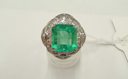 emerald_ring_Pt900