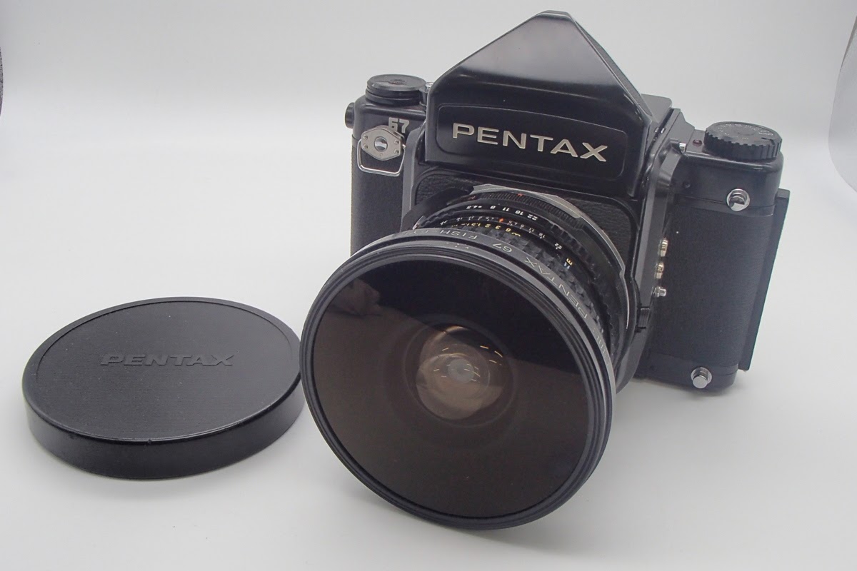 PENTAXからの人気モデル67シリーズ