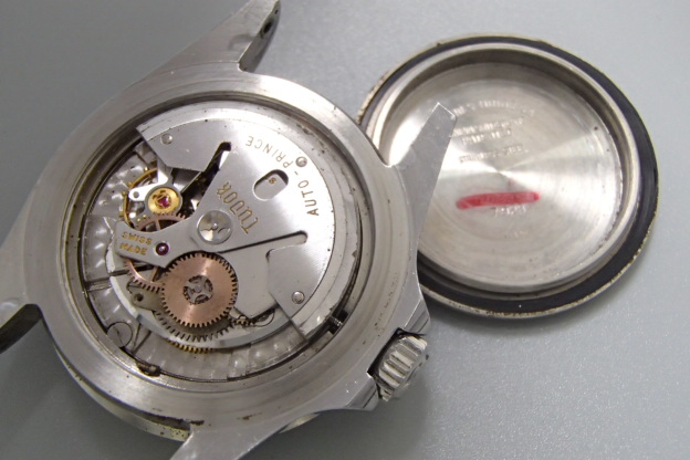 チューダー　腕時計　サブマリーナ　79280　自動巻き　メンズ時計　アンティーク　TUDOR　チュードル　
　中身
