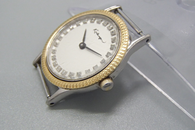 KARLERAGER　腕時計　K18  SV925　総重量11.3ｇ　クォーツ　本体のみ　リューズ