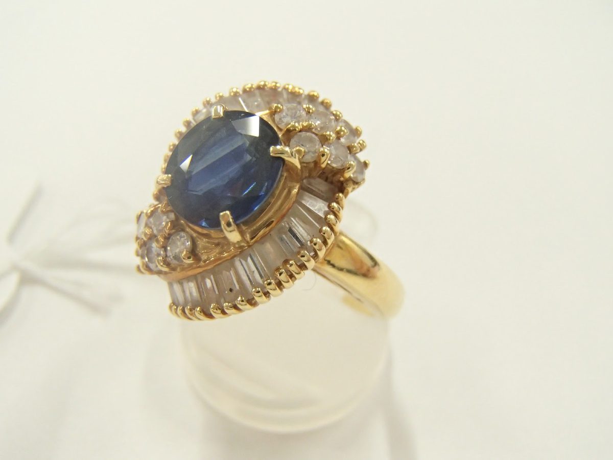 K18 サファイアリング 7.5g S1.89ct D1.55ct
