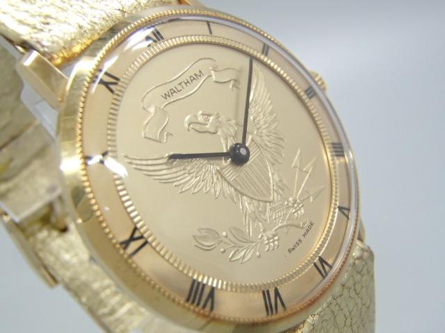 買取した商品：ウォルサム イーグル コインウォッチ 腕時計 手巻き ゴールドカラー 現状渡し メンズ腕時計　　風防