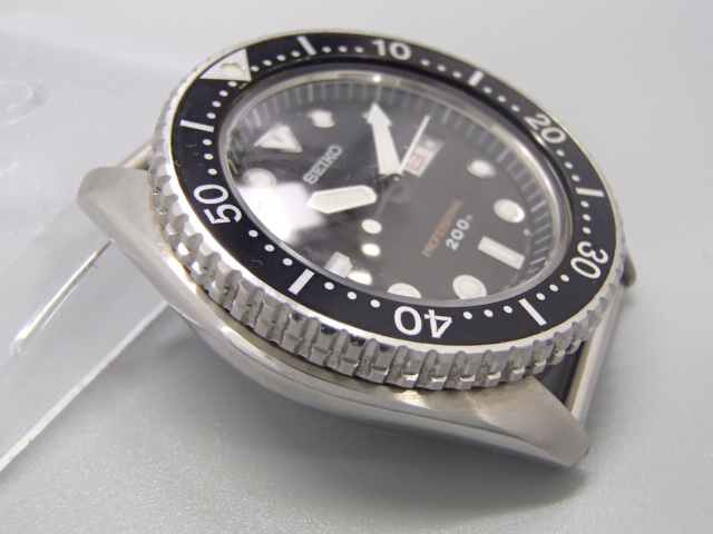 SEIKO セイコー 腕時計 7C43-6010 ダイバーウォッチ プロフェッショナル 200ｍ デイデイト QZ 現状品 本体のみ メンズ ボーイズ時計　風防