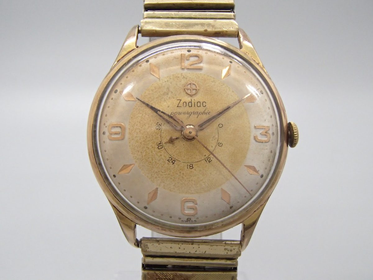 祖父の時計コレクションですzodiac 手巻き 1970年代 アンティーク ...