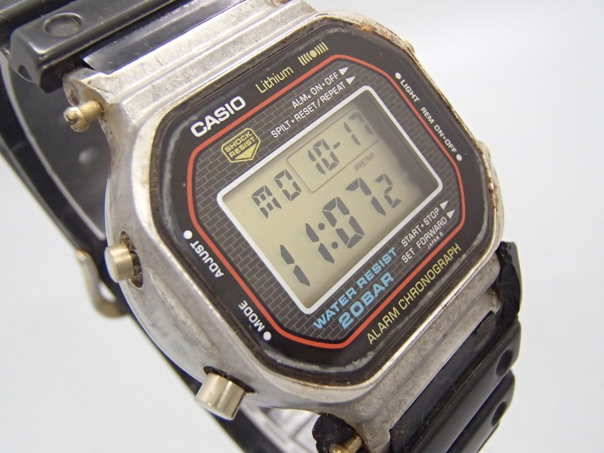 CASIO カシオ G-SHOCK 腕時計 Gショック SHOCKRESISTANT DW-1983 10thAnniversary 10周年記念モデル　風防