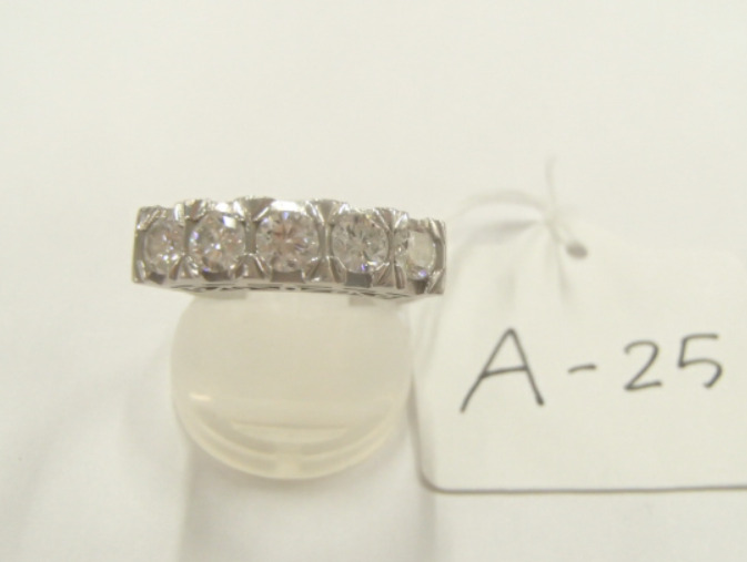 プラチナ900リング　ダイヤモンド 1.00ct 6.7g