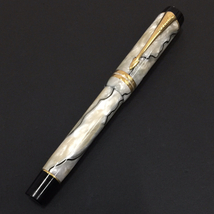 パーカー センテニアル 万年筆 Pearl _ Black DUOFOLD ペン先 18K 750 コンバーターカートリッジ式 付属品有り　