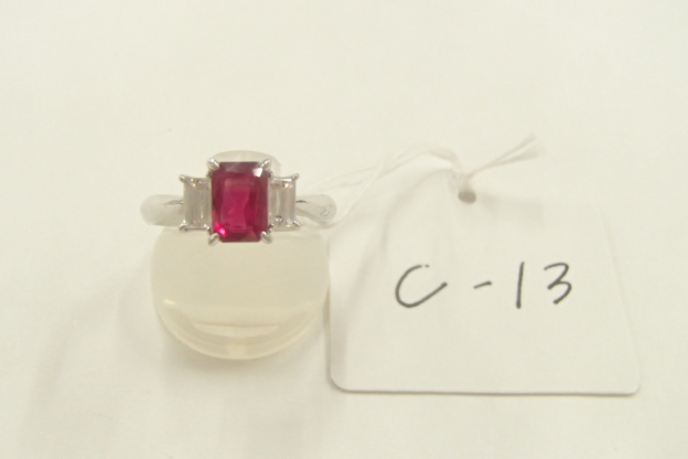 pt900 ルビー 4.8g 1.53ct 0.41ct