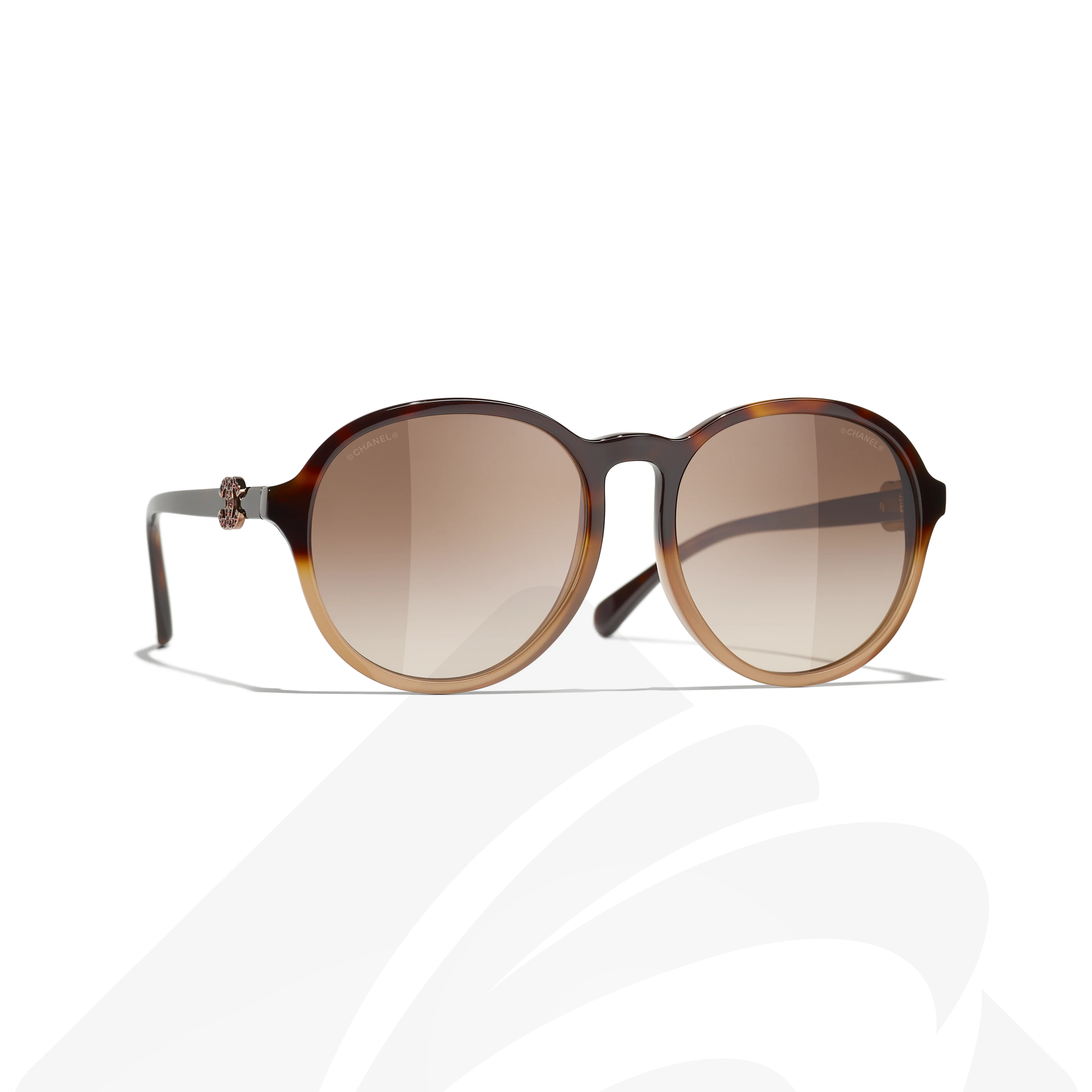 シャネル パント シェイプ アイウェア  素材:トータスレンズ:ブラウン、グラディエント 色:アセテート