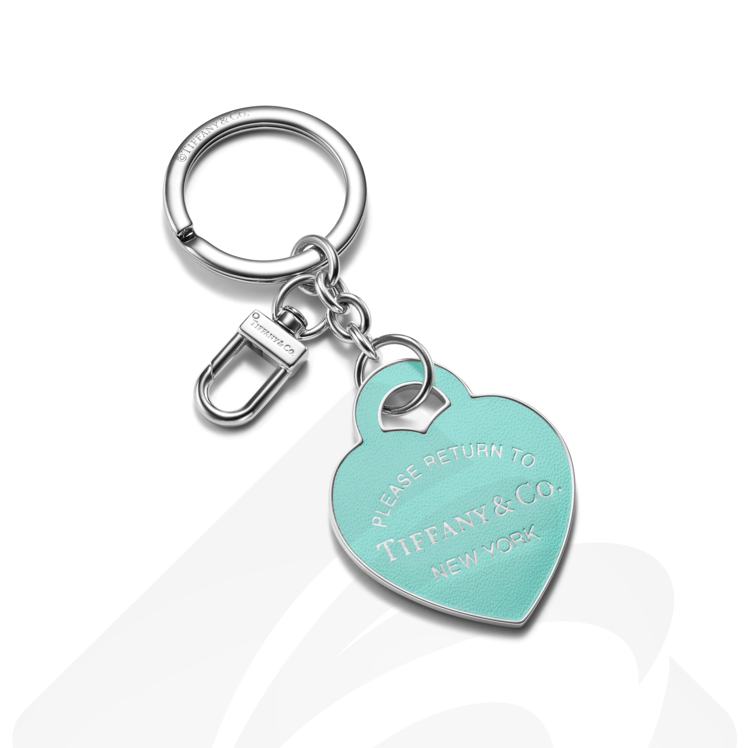ティファニー リターン トゥ ティファニー レザー インレイド ハート タグ キーリング  素材:パラジウムプレート ブラス、ティファニー ブルー レザー 色:ティファニー ブルー
※色違いあり