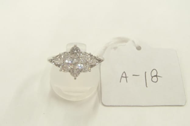 Pt900 ダイヤ1.00ct リング 4.9g