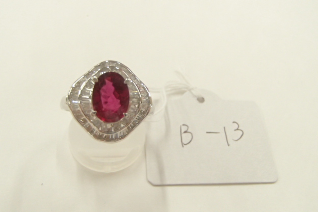 Pt900　ルビー　リング　7.7ｇ　2.4ct　1.00ct