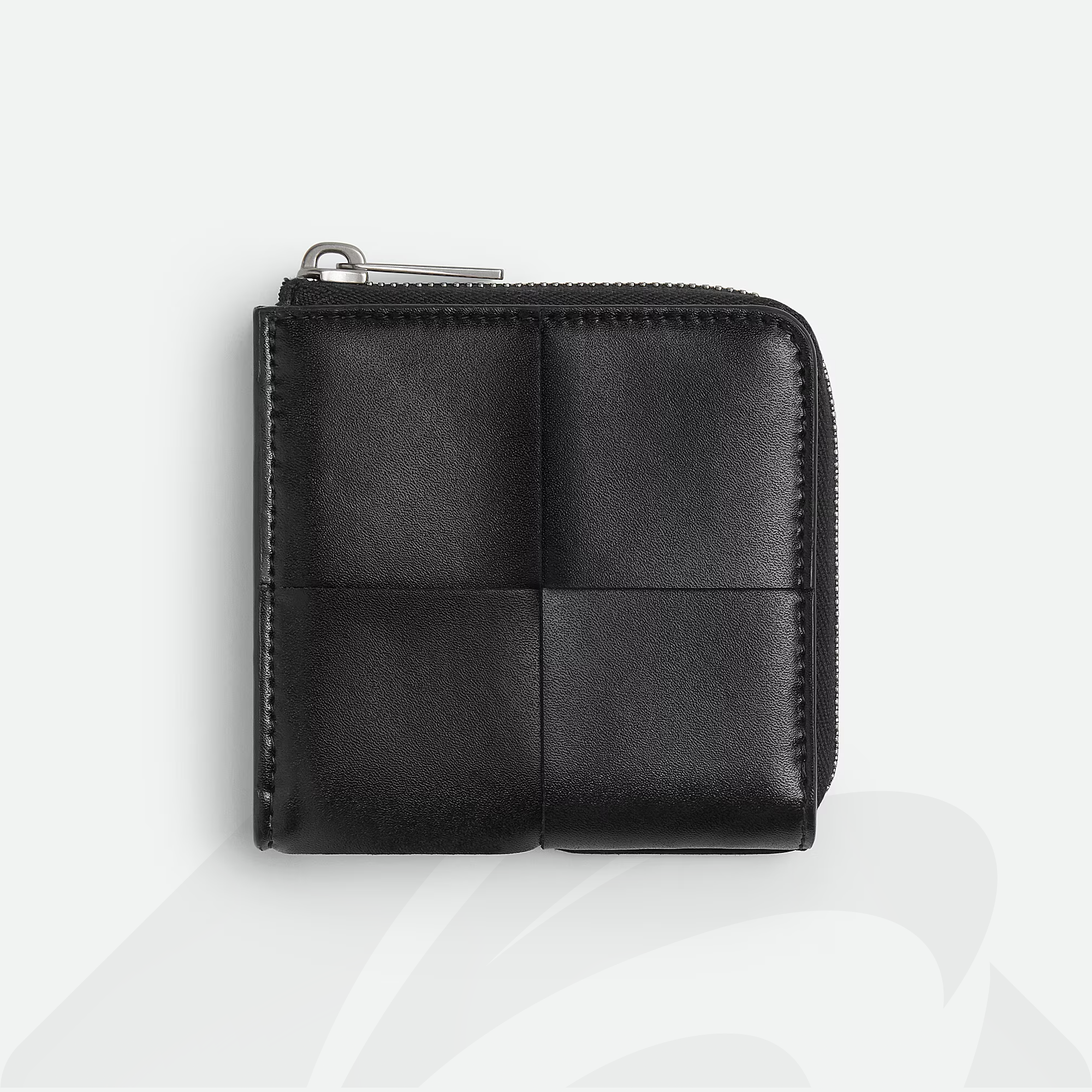 ボッテガヴェネタ  カセット スクエア コンパクトジップアラウンドウォレット  素材:カーフスキン 色:ブラック