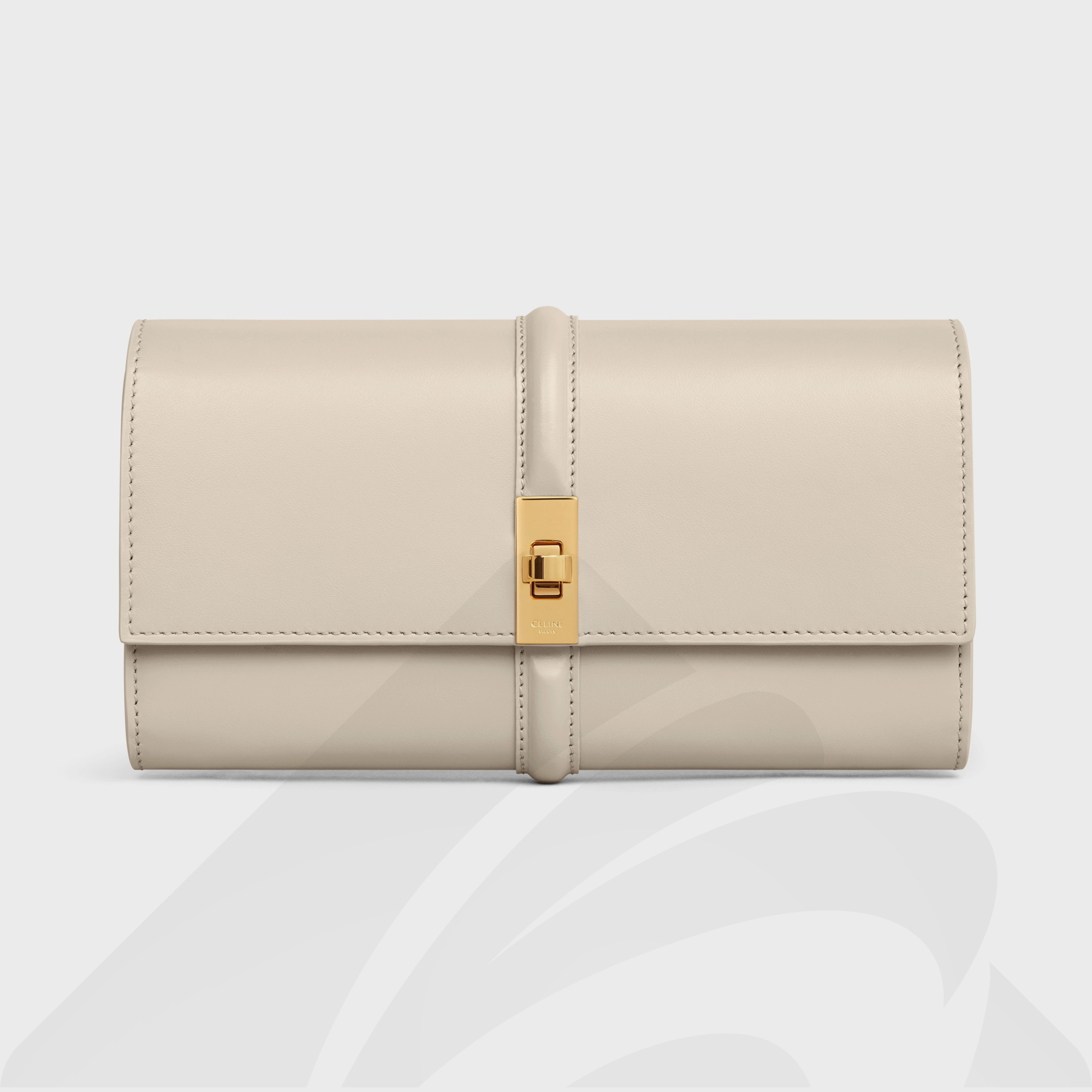 セリーヌ ラージウォレット 16(セーズ)   素材:シャイニーカーフスキン 色:ライトストーン/タン/ブラック