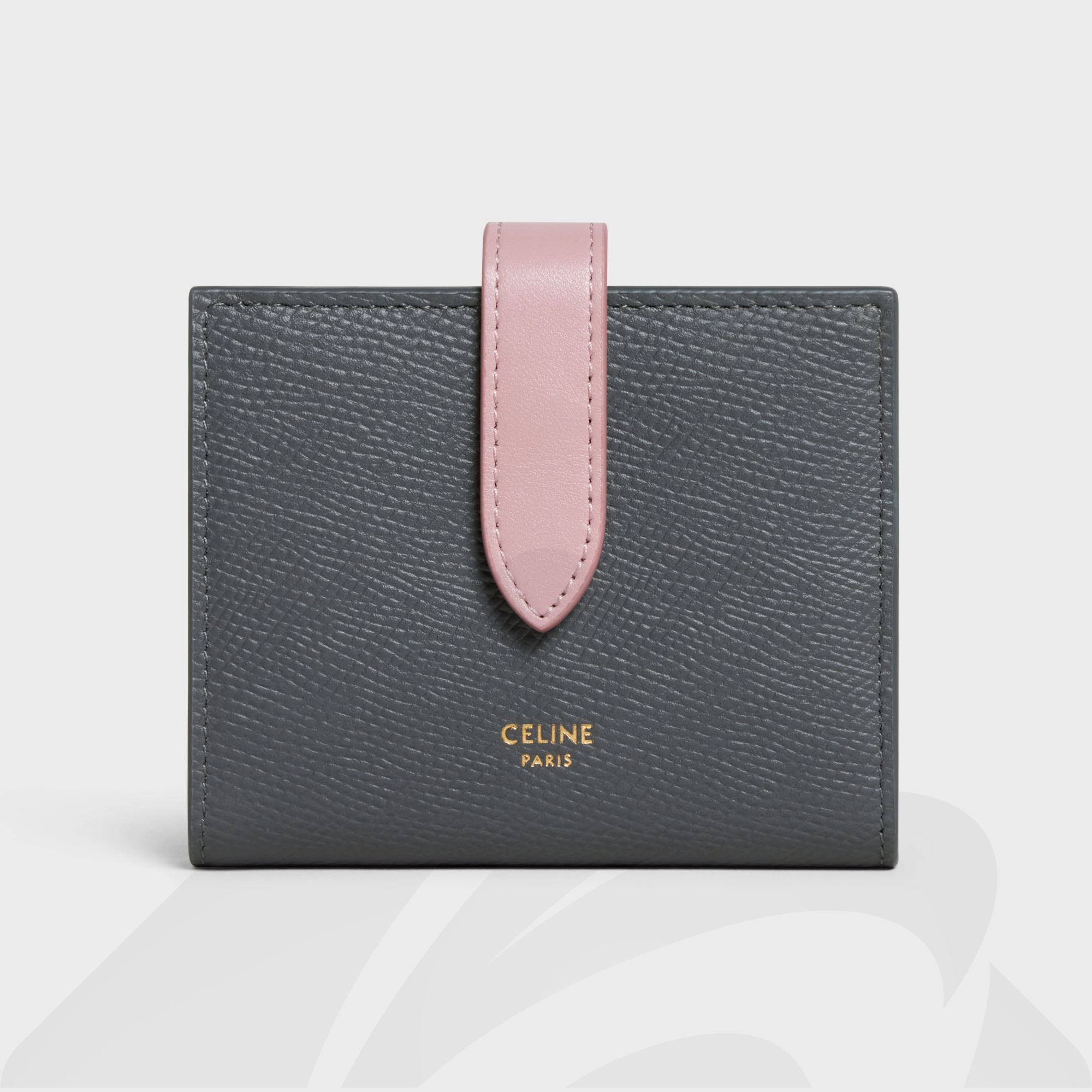 セリーヌ スモール ストラップウォレット  素材:バイカラー グレインドカーフスキン 色:(グレー / ヴィンテージピンク)/(Light Stone / Blanc de Blanc)/(ぺブル / ミネラル)
