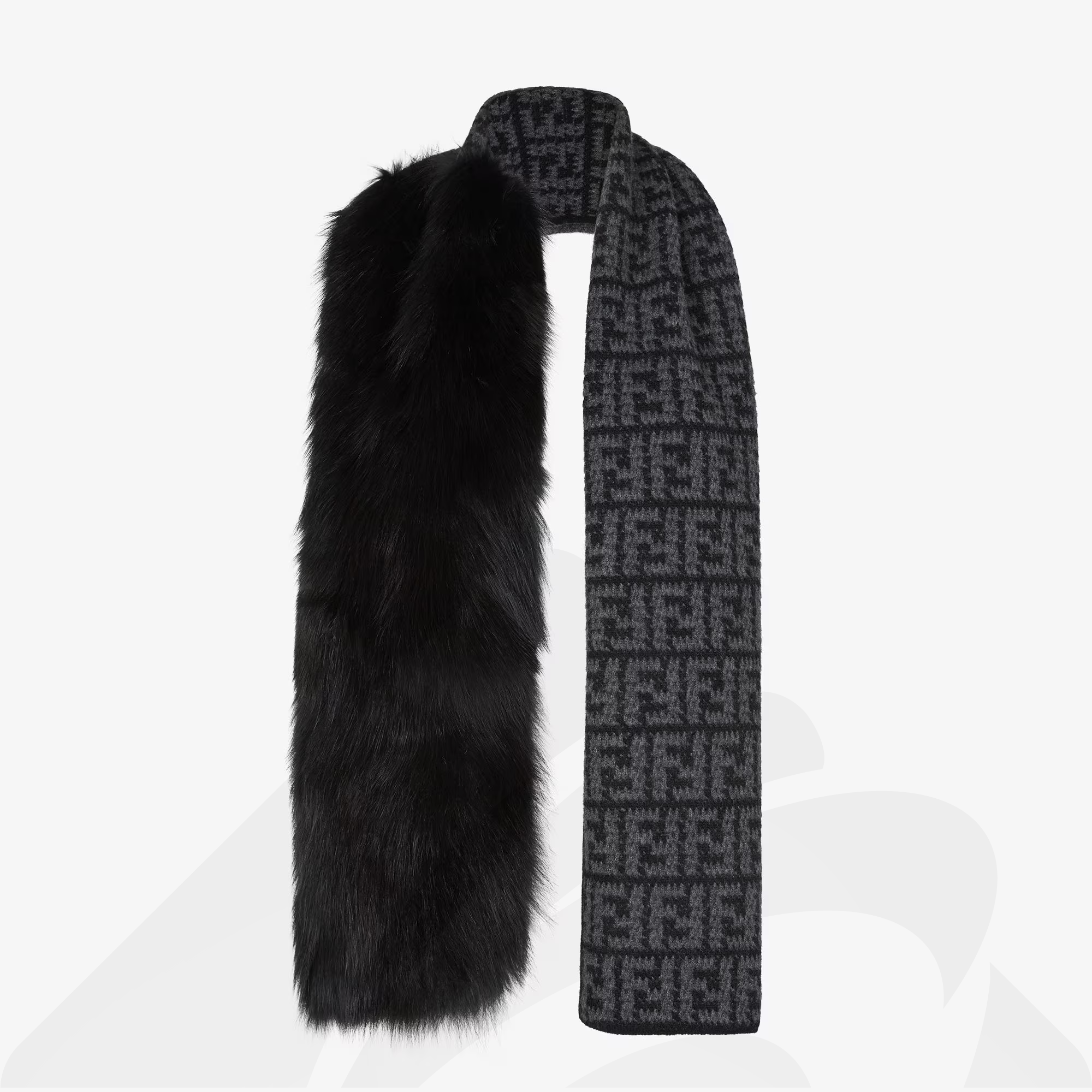 FENDI（フェンディ）マフラーなどブランド品の高価買取なら