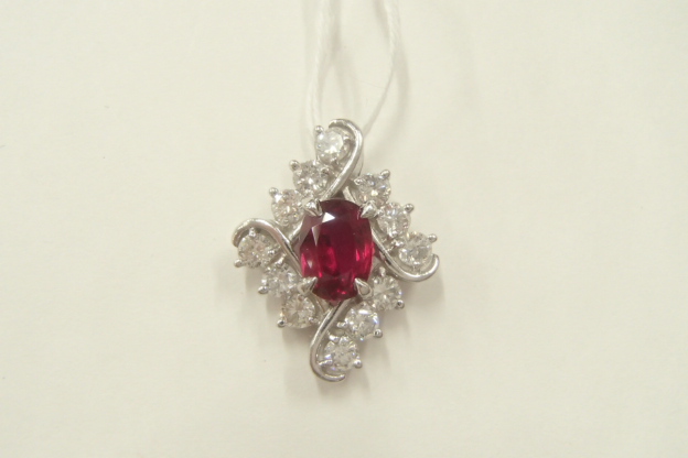 Pt900  ルビー  5.9g  1.58ct  0.94ct