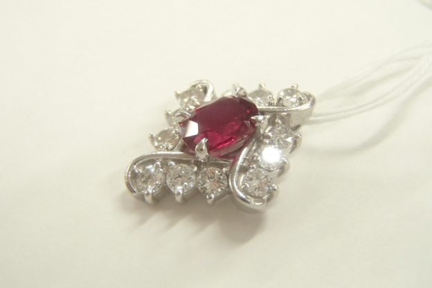 Pt900  ルビー  5.9g  1.58ct  0.94ct