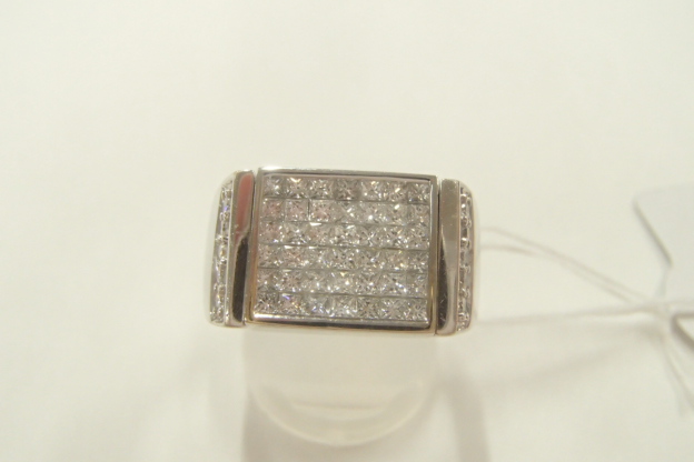 K18WG　ダイヤ　16.9g　1.25ct　0.25ct