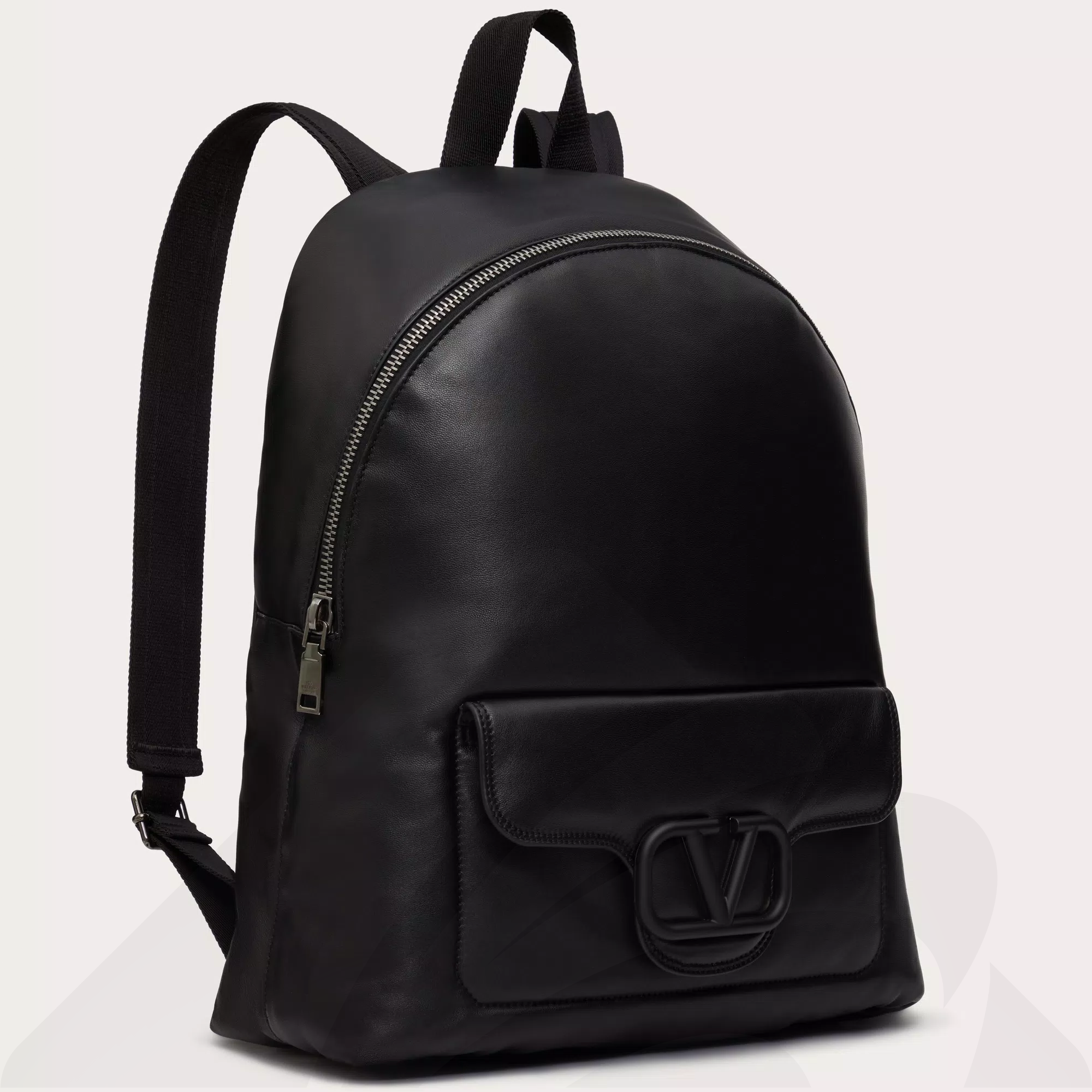 ヴァレンティノ ヴァレンティノ ガラヴァーニ ノワール ナッパレザー 素材: 色:ブラック