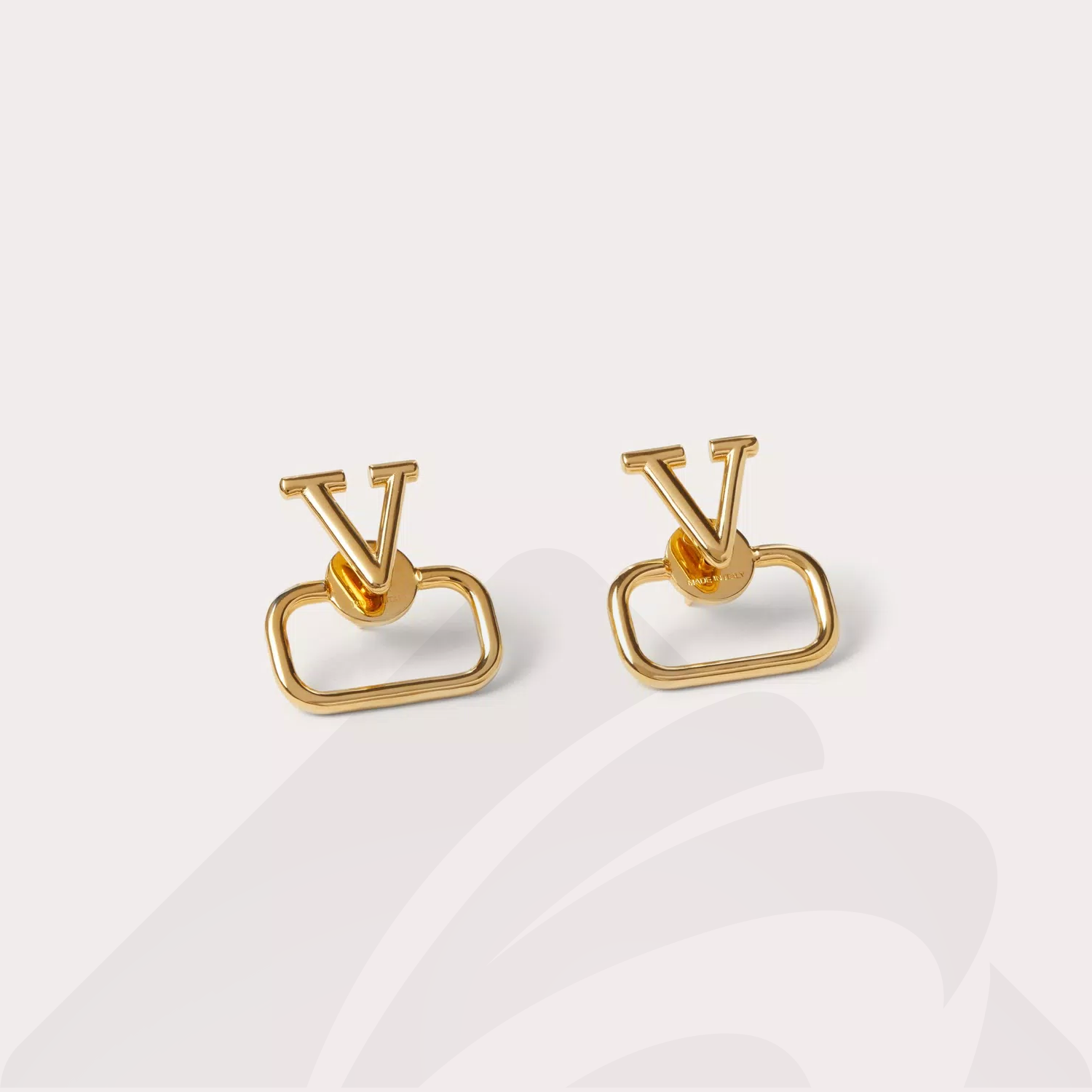 ヴァレンティノ Vロゴ シグネチャー メタル ピアス 素材: 色:ゴールド