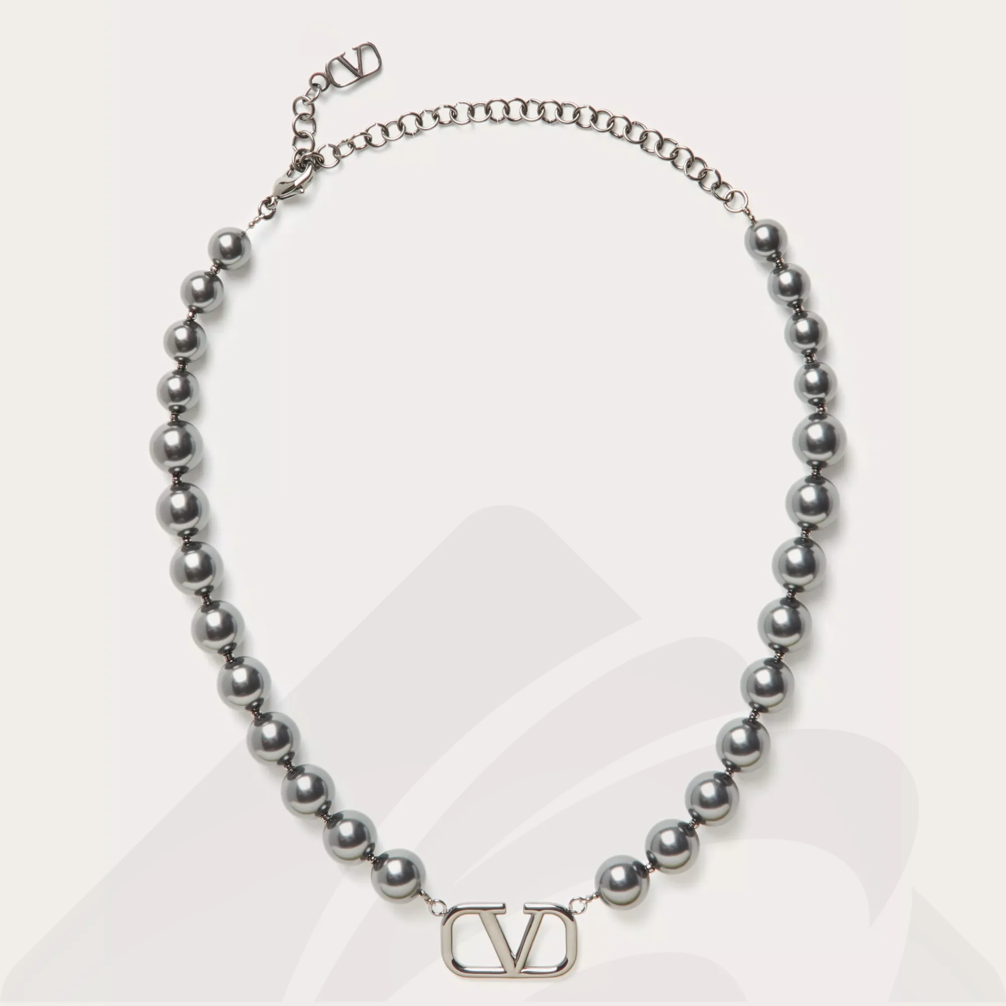 valentino_v-logo-signature-