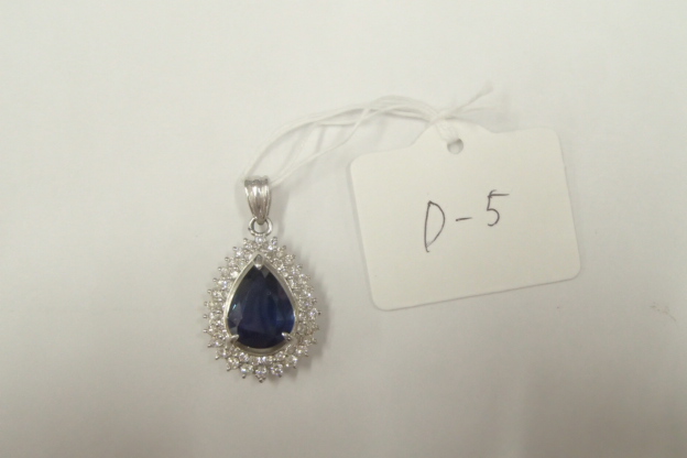 Pt900 Sapphire 2.85ct Diamond 0.78ct Pendant Top 7.2g