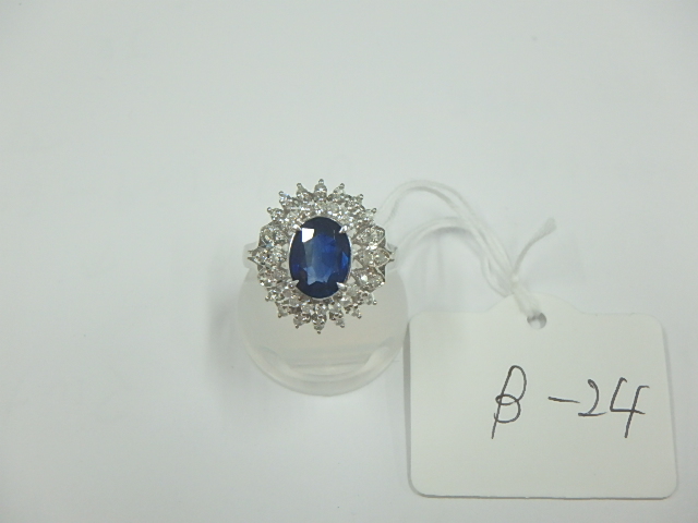 pt900 サファ 4.7g 1.67ct 0.31ct