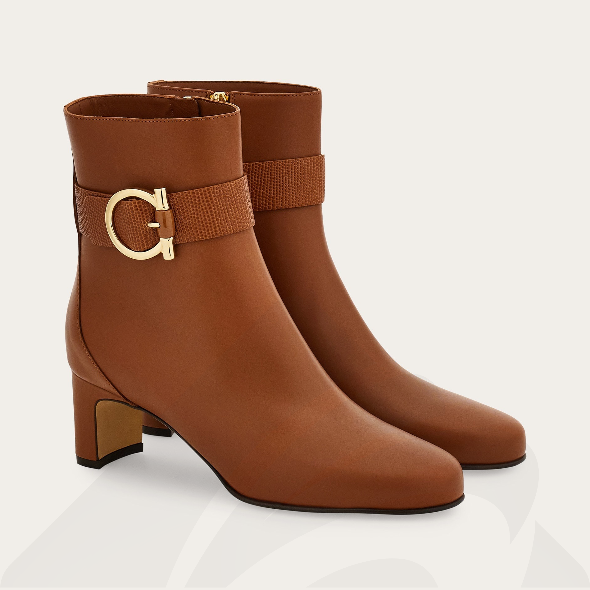 フェラガモ アンクルブーツ  素材:カーフ/プリントカーフ 色:ブラウン