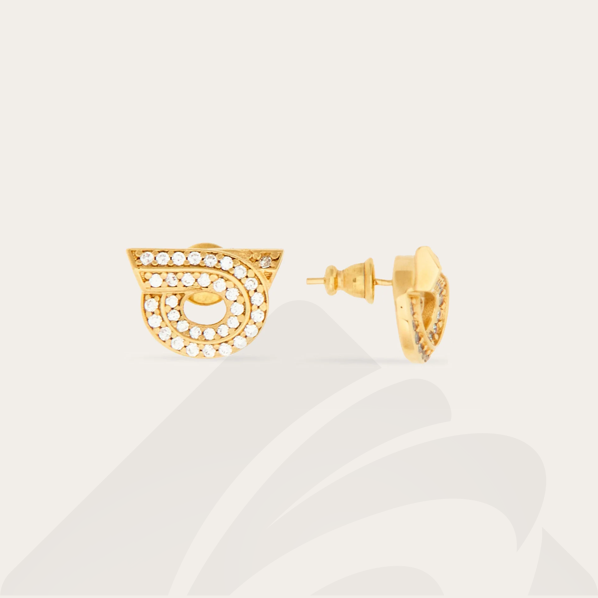 フェラガモ ガンチーニ クリスタルピアス  素材:クリスタル/真鍮 色:ゴールド