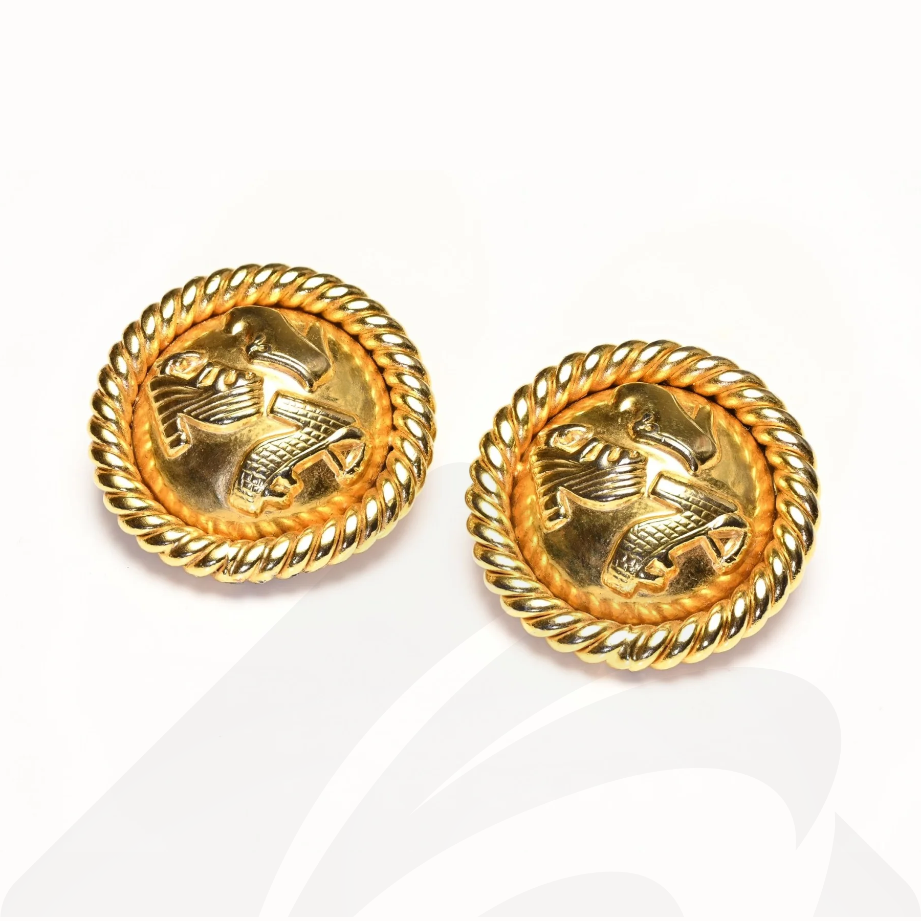 フェラガモ ヴィンテージ ピアス  素材:-- 色:ゴールド