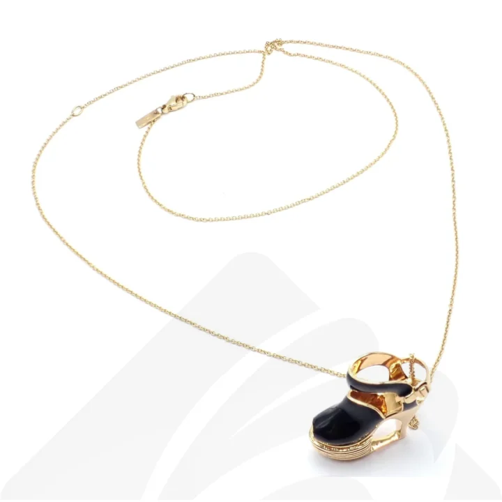 フェラガモ ヴィンテージ ネックレス 18K 靴モチーフ  素材:-- 色:ゴールド