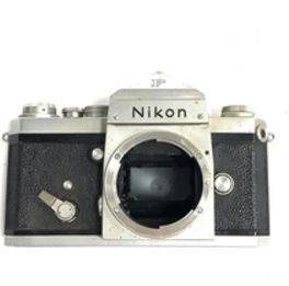 Nikon F アイレベル NIKKOR-S Auto 12 5cm 一眼レフ フィルムカメラ マニュアルフォーカス