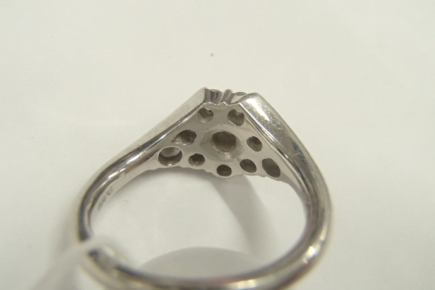 Pt900ダイヤリング 7.8ｇ 1.00ct