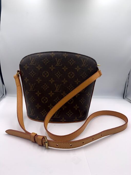 LOUIS VUITTON ルイ ヴィトン モノグラム ドルーオ ショルダーバッグ 斜め掛けショルダー M51290