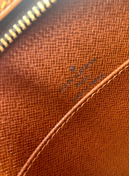 LOUIS VUITTON ルイ ヴィトン モノグラム ドルーオ ショルダーバッグ 斜め掛けショルダー M51290
