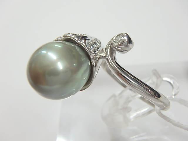 pt950 黒蝶パール 10.8g 10mm 0.29ct