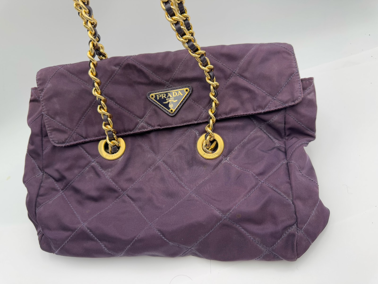 プラダのナイロンバッグは使用感があっても査定に出すと…！？ 茨城県の