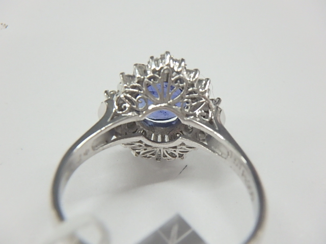 サファイアリング (pt900/サファイア: 2.02ct/ダイヤ: 0.51ct)