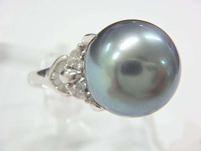 pt900 黒蝶真珠 12.6g 14.5mm 0.45ct