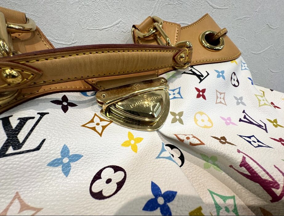 ルイヴィトン モノグラム マルチカラー ウルスラ ショルダーバッグ