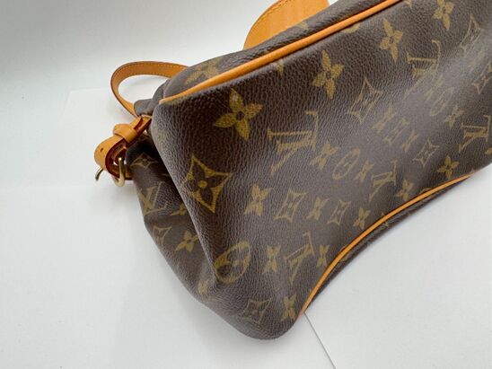 LOUIS VUITTON ヴィトン モノグラム バティニョール M51156