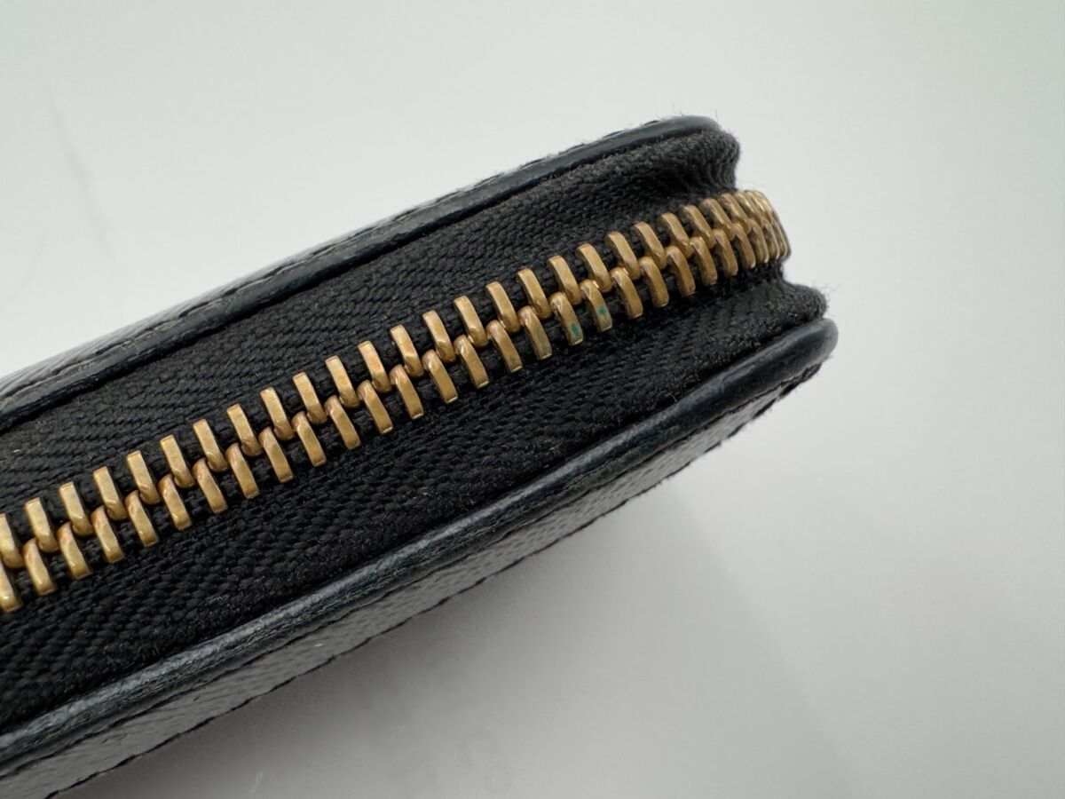 バーバリー BURBERRY ラウンドファスナー長財布