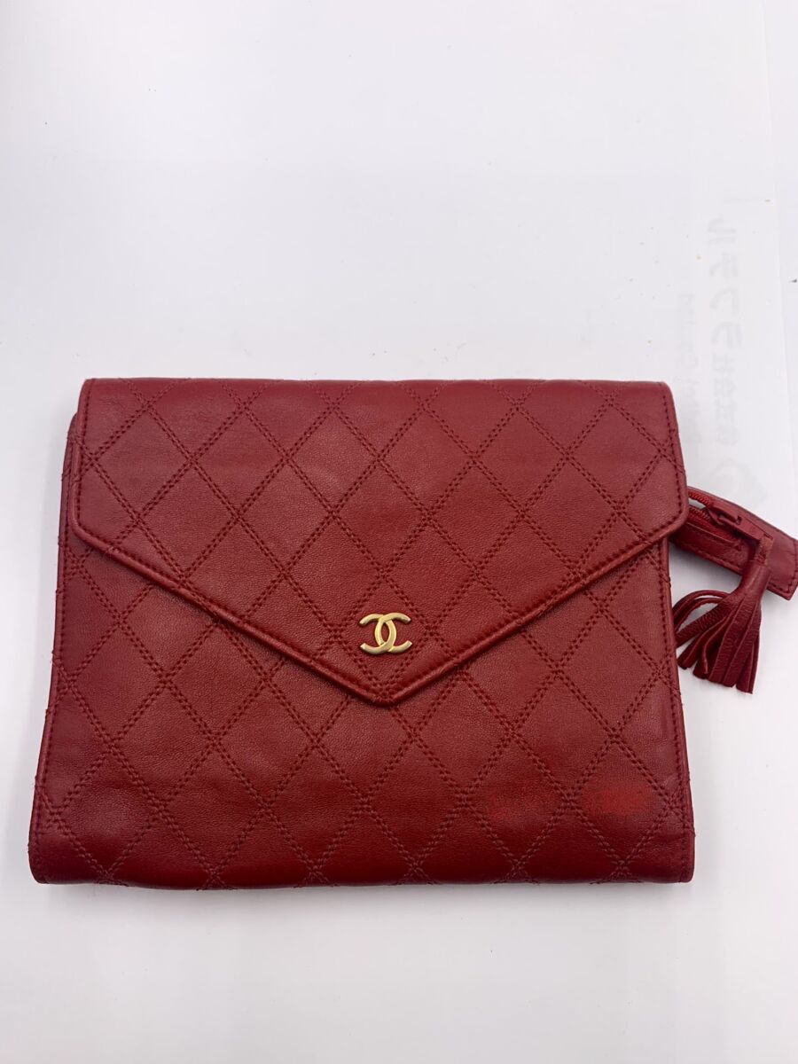 CHANELクラッチバック 赤