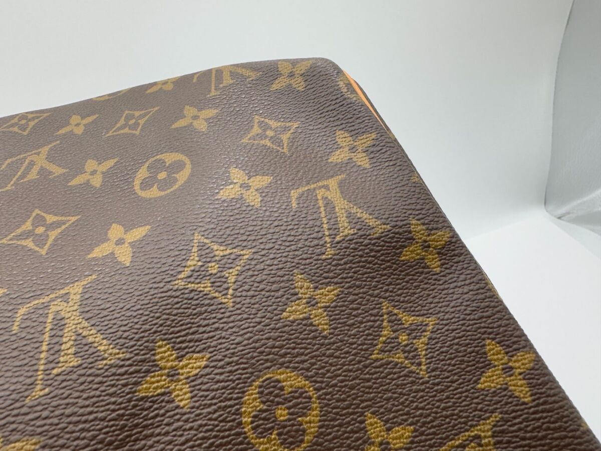 LOUIS VUITTON モノグラム キーポル