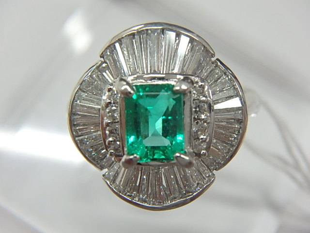 pt900 エメ 8.3g 0.62ct 0.87ct