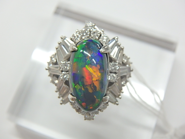 宝石 ブラックオパール指輪 3.36ct ダイヤ 1.37ct