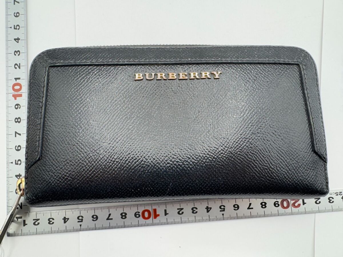 バーバリー BURBERRY ラウンドファスナー長財布