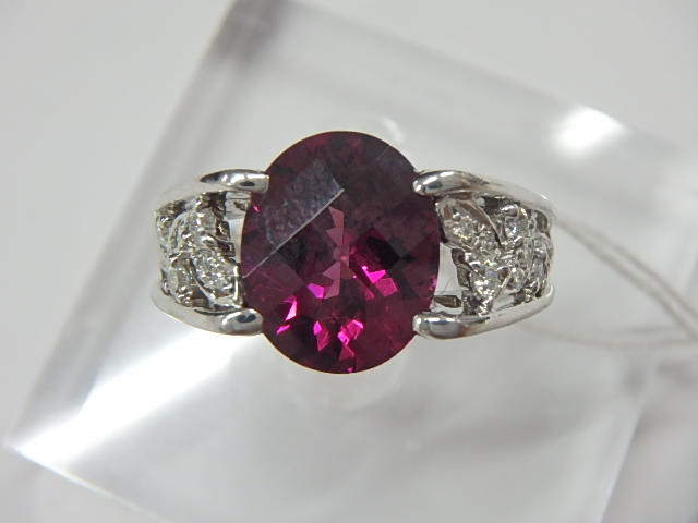 pt900 ロードライト 10.4g 3.78ct 0.31ct